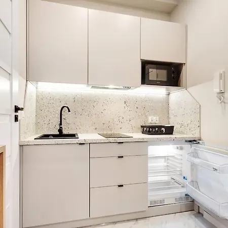 Tiny And Cosy Only 4 You- Self Check-in Apartment